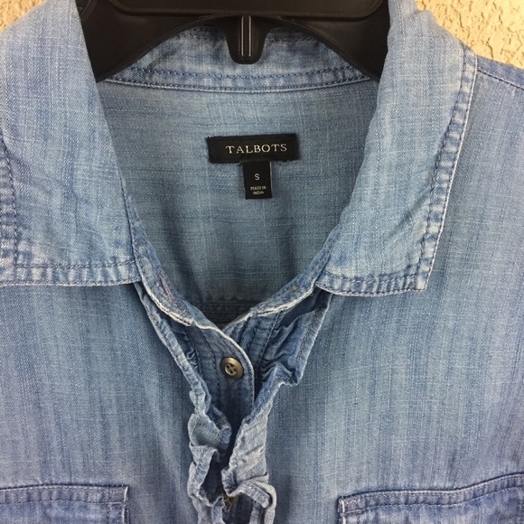 SALE
Talbots Small Chambray Ruffle Button DownE4/2 - Picture 3 of 6